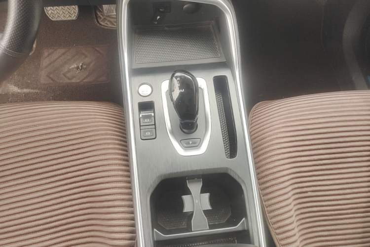 Used Haval H6 2021 National Trend Edition 1.5T Automatic Urban Version Gear Lever