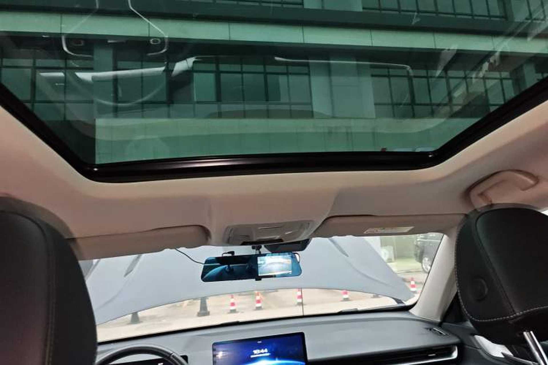 Used Haval H6 2021 3rd Generation 1.5T Automatic Two-Wheel Drive Pro Headliner