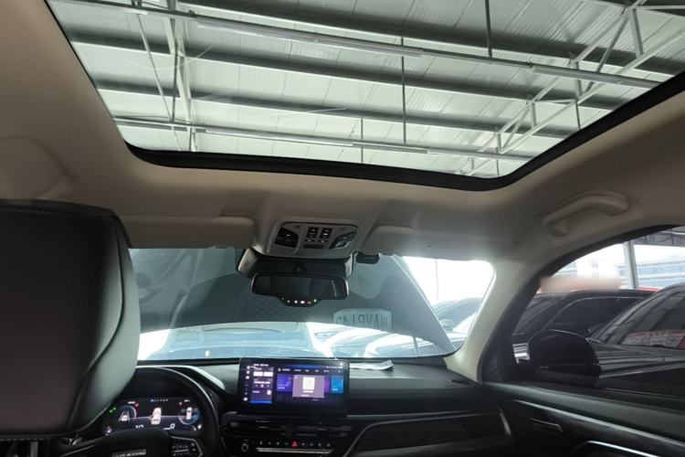 Used Haval H6 2021 National Trend Edition 1.5 GDIT Automatic Luxury Version Headliner