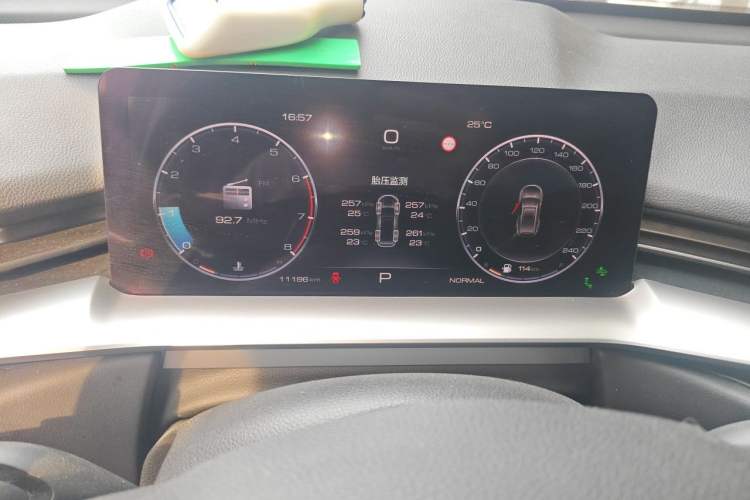 Used Haval H6 2021 3rd Generation 1.5T Automatic Two-Wheel Drive Max Instrument Cluster
