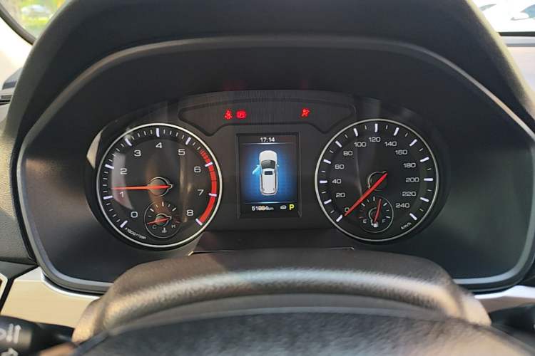 Used Haval H6 2021 Sport Edition 1.5T Automatic Elite Smart Connectivity Model with Hexagonal Grille Instrument Cluster