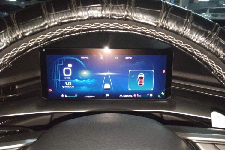 Used Haval H6 2021 3rd Generation 2.0T Automatic Two-Wheel Drive Max Instrument Cluster