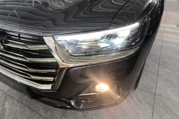 Used Haval H6 2021 National Trend Edition 1.5 GDIT Automatic Luxury Version Left Front Headlight