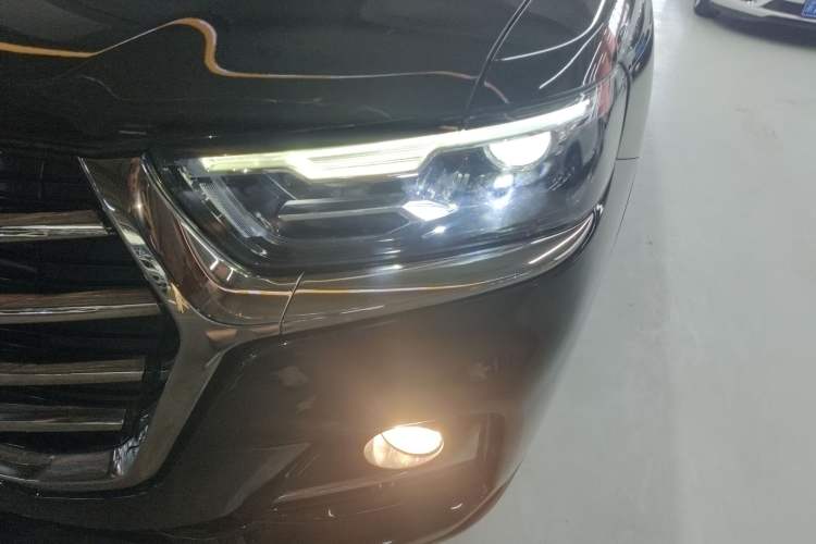 Used Haval H6 2021 National Trend Edition 1.5T Automatic Champion Version Left Front Headlight