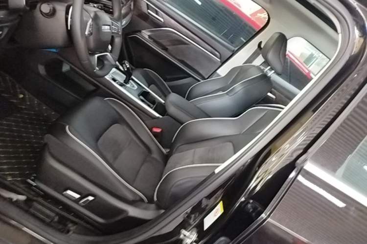 Used Haval H6 2021 National Trend Edition 1.5T Automatic Champion Version Left Front Seat