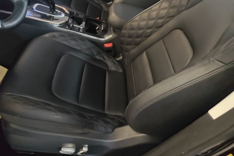 Used Haval H6 2021 2.0 GDIT Automatic Champion Edition Left Front Seat