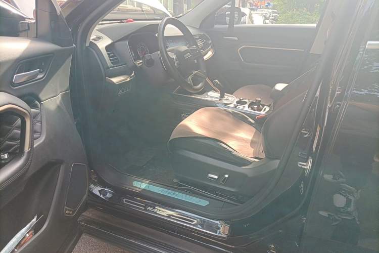 Used Haval H6 2021 1.5 GDIT Automatic Champion Edition Left Front Seat