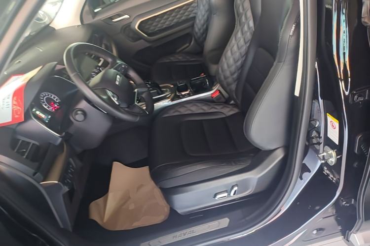 Used Haval H6 2021 1.5 GDIT Automatic Champion Edition Left Front Seat