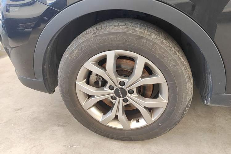 Used Haval H6 2021 National Trend Edition 1.5T Automatic Champion Version Left Front Wheel Hub
