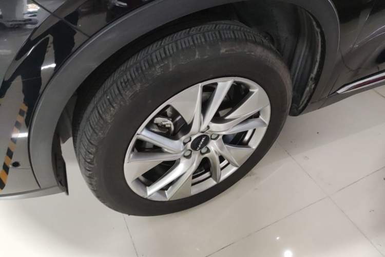 Used Haval H6 2021 3rd Generation 1.5T Automatic Two-Wheel-Drive Supreme Left Front Wheel Hub