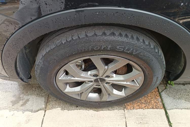 Used Haval H6 2021 National Trend Edition 1.5T Automatic Champion Version Left Front Wheel Hub