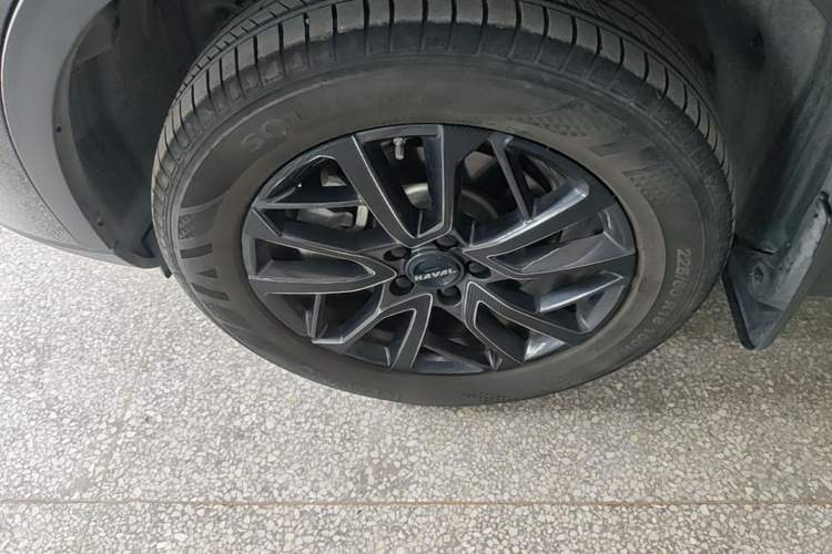 Used Haval H6 2021 3rd Generation 1.5T Automatic Two-Wheel Drive Max Left Front Wheel Hub