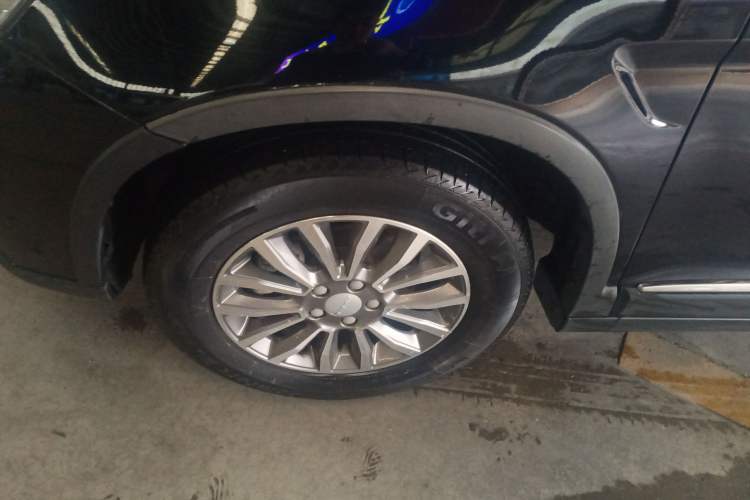 Used Haval H6 2021 Sport Edition 1.5T Automatic Elite Smart Connectivity Model U-Shape Grille Left Front Wheel Hub