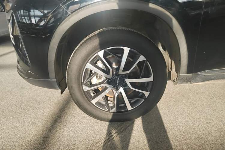 Used Haval H6 2021 3rd Generation 1.5T Automatic Two-Wheel Drive Max Left Front Wheel Hub