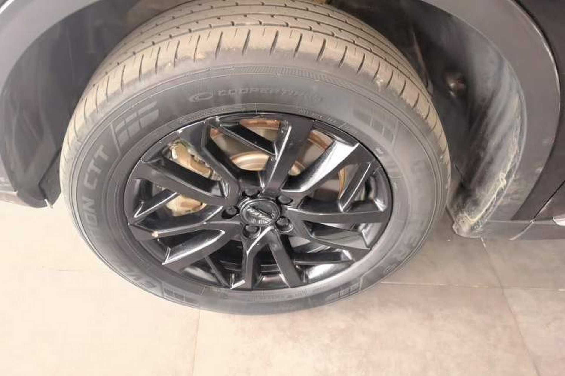 Used Haval H6 2021 3rd Generation 1.5T Automatic Two-Wheel Drive Pro Left Front Wheel Hub