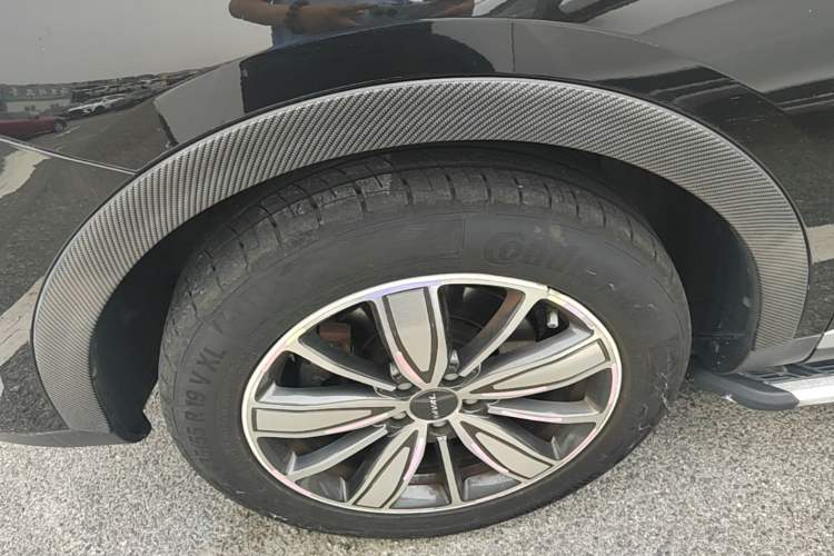 Used Haval H6 2021 1.5 GDIT Automatic Luxury Edition Left Front Wheel Hub