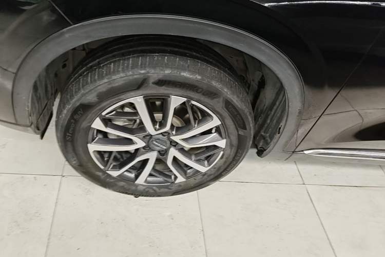 Used Haval H6 2021 3rd Generation 1.5T Automatic Two-Wheel Drive Pro Left Front Wheel Hub