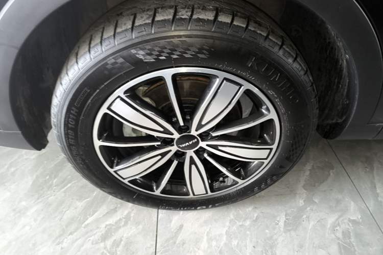 Used Haval H6 2021 National Trend Edition 1.5 GDIT Automatic Luxury Version Left Front Wheel Hub