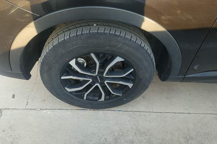 Used Haval H6 2021 National Trend Edition 1.5T Automatic Urban Version Left Front Wheel Hub