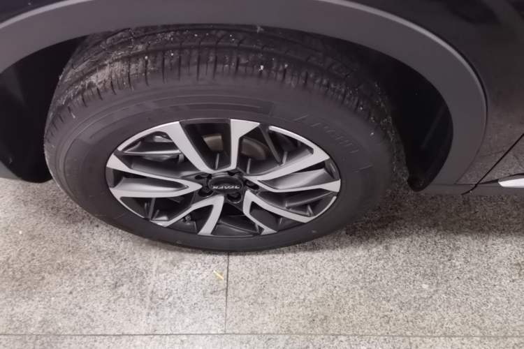 Used Haval H6 2021 3rd Generation 1.5T Automatic Two-Wheel Drive Max Left Front Wheel Hub