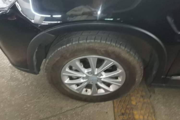 Used Haval H6 2021 Sport Edition 1.5T Automatic Elite Smart Connectivity Model U-Shape Grille Left Front Wheel Hub