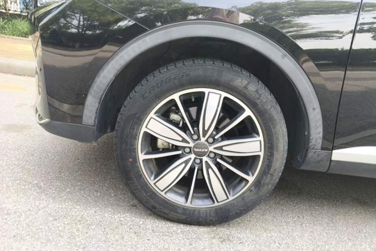 Used Haval H6 2021 1.5 GDIT Automatic Luxury Edition Left Front Wheel Hub