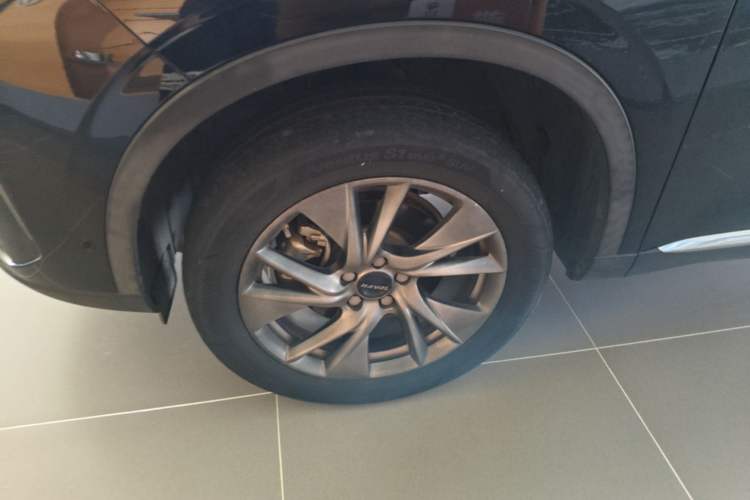 Used Haval H6 2021 3rd Generation 1.5T Automatic Two-Wheel-Drive Supreme Left Front Wheel Hub