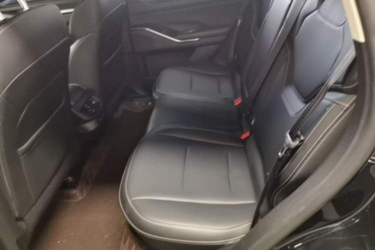 Used Haval H6 2021 3rd Generation 1.5T Automatic Two-Wheel Drive Max Left Rear Seat