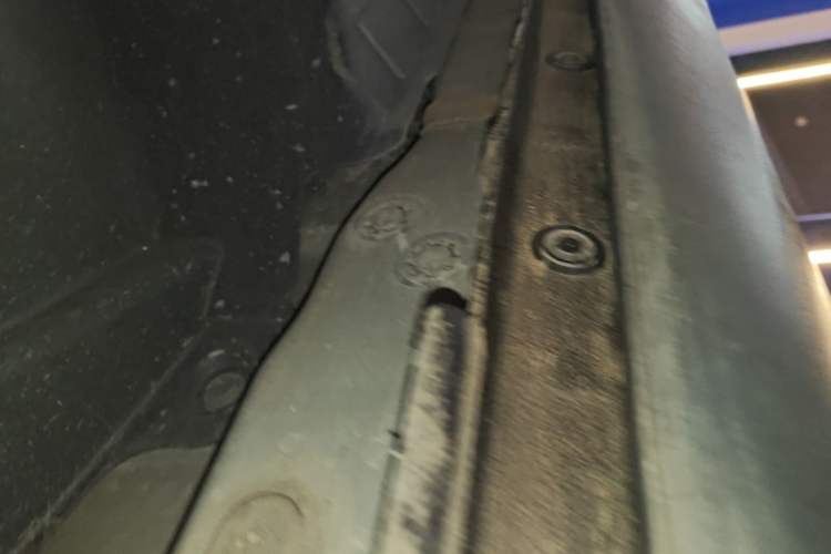 Used Haval H6 2021 2.0 GDIT Automatic Champion Edition Left Side Sill