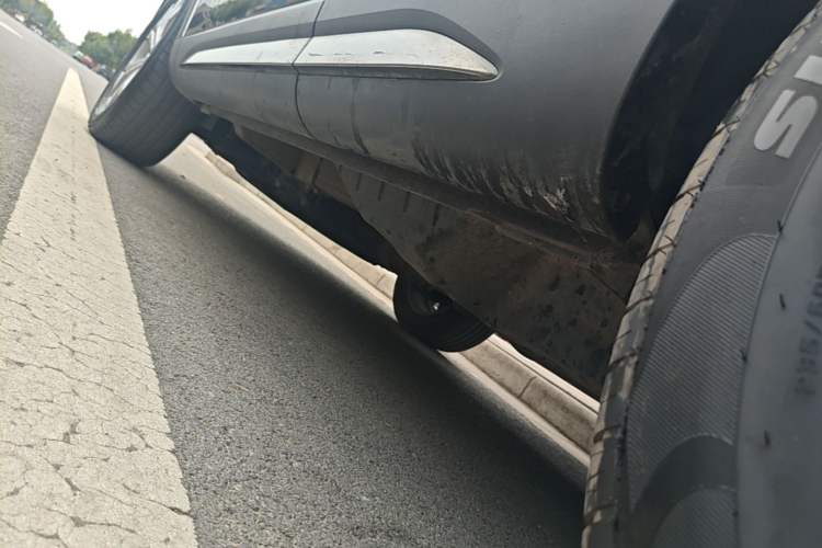 Used Haval H6 2021 National Trend Edition 1.5T Automatic Champion Version Left Side Sill