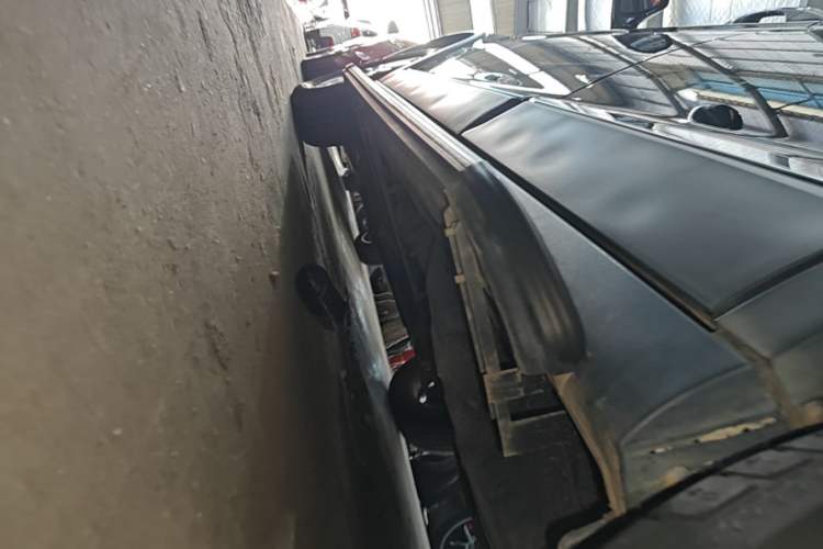 Used Haval H6 2021 Sport Edition 1.5T Automatic Elite Smart Connectivity Model U-Shape Grille Left Side Sill