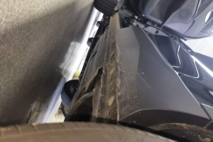 Used Haval H6 2021 3rd Generation 1.5T Automatic Two-Wheel Drive Max Left Side Sill