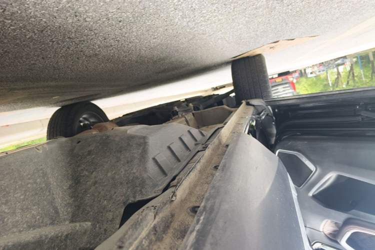 Used Haval H6 2021 1.5 GDIT Automatic Luxury Edition Left Side Sill