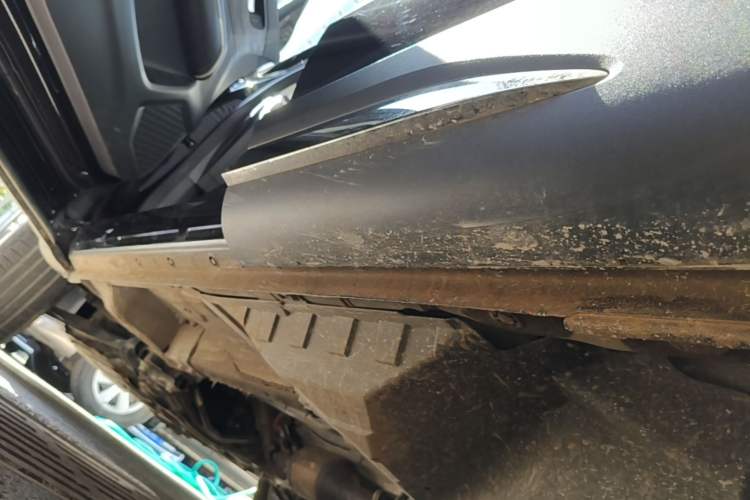 Used Haval H6 2021 National Trend Edition 2.0 GDIT Automatic Champion Version Left Side Sill