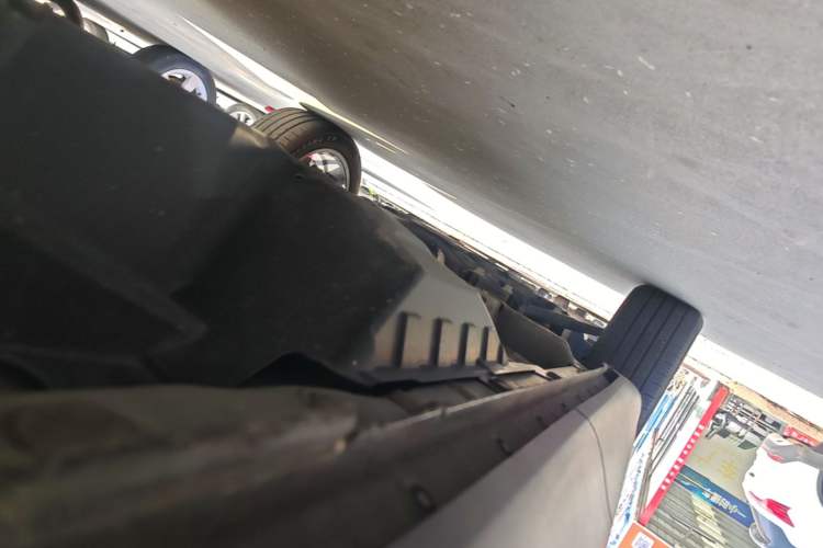 Used Haval H6 2021 1.5 GDIT Automatic Luxury Edition Left Side Sill