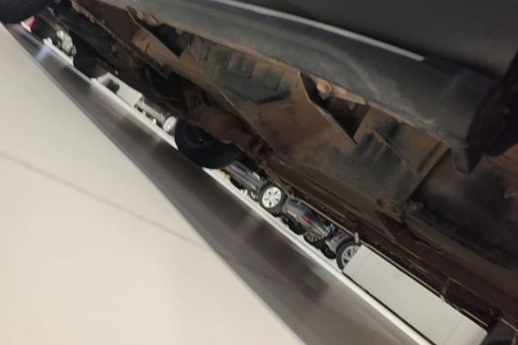 Used Haval H6 2021 2.0 GDIT Automatic GT Luxury Edition Left Side Sill