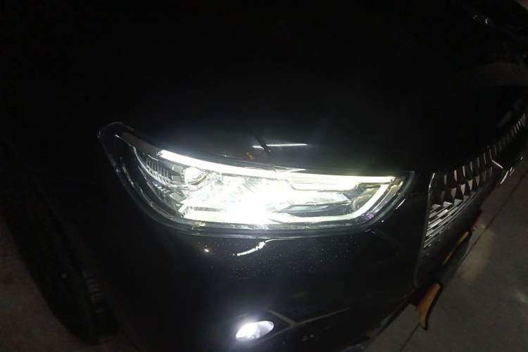 Used Haval H6 2021 1.5 GDIT Automatic Champion Edition Right Front Headlight