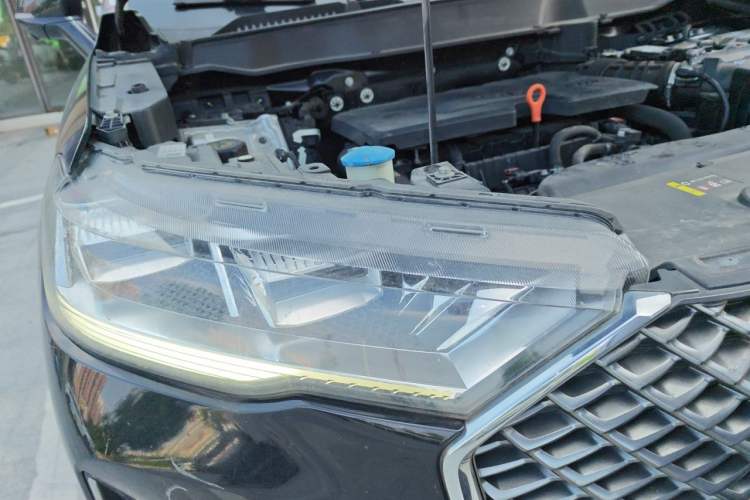 Used Haval H6 2021 3rd Generation 1.5T Automatic Two-Wheel Drive Max Right Front Headlight
