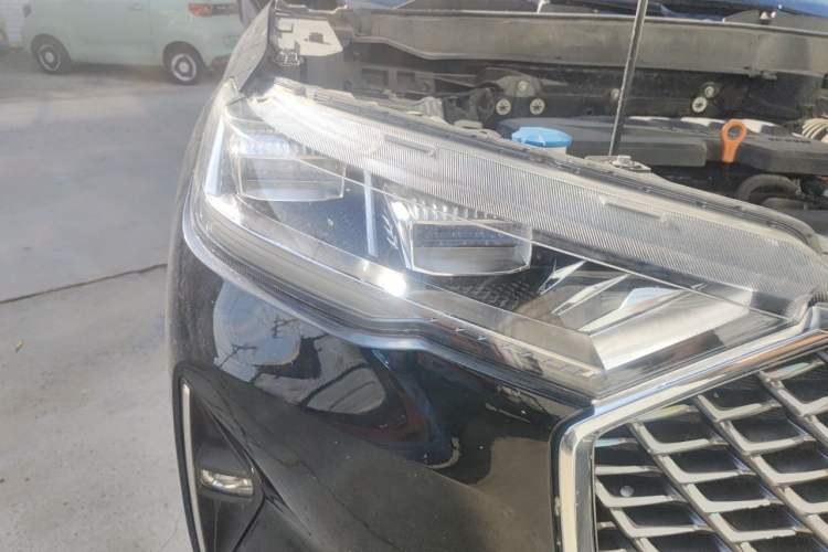 Used Haval H6 2021 3rd Generation 1.5T Automatic Two-Wheel Drive Pro Right Front Headlight