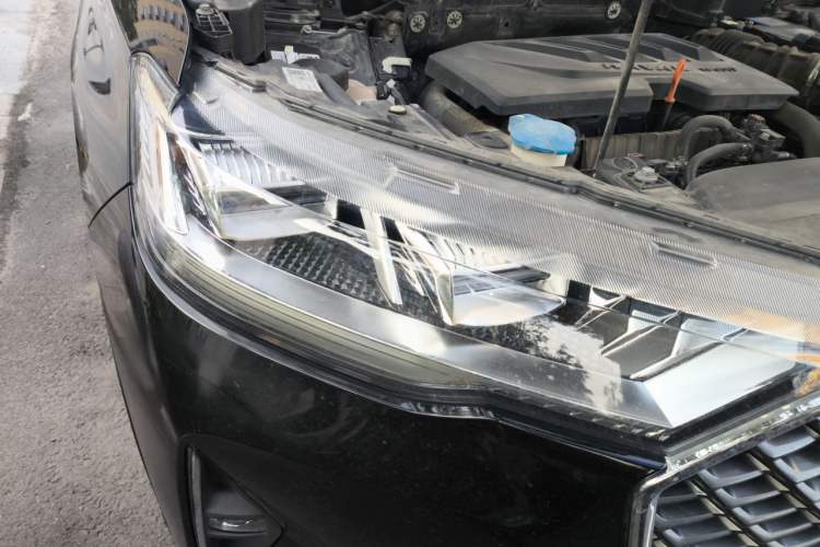 Used Haval H6 2021 3rd Generation 1.5T Automatic Two-Wheel Drive Pro Right Front Headlight