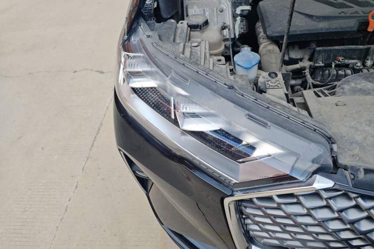 Used Haval H6 2021 3rd Generation 1.5T Automatic Two-Wheel Drive Max Right Front Headlight
