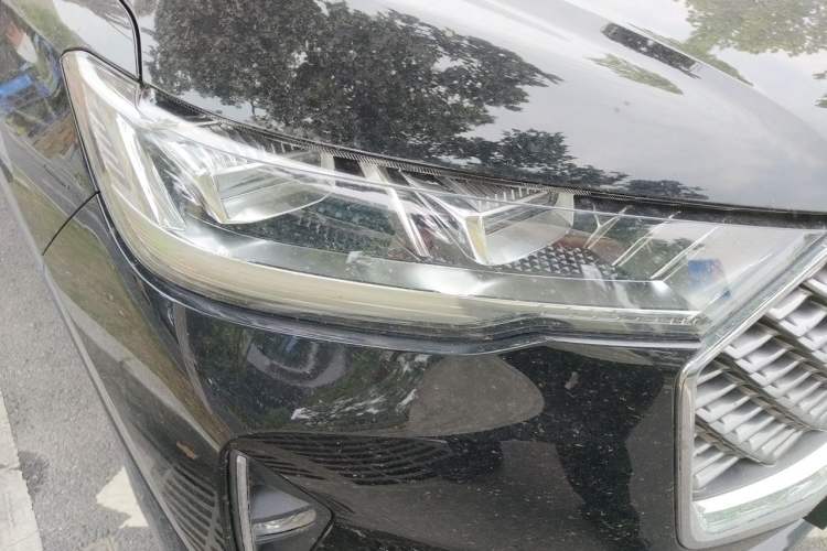 Used Haval H6 2021 3rd Generation 1.5T Automatic Two-Wheel Drive Max Right Front Headlight