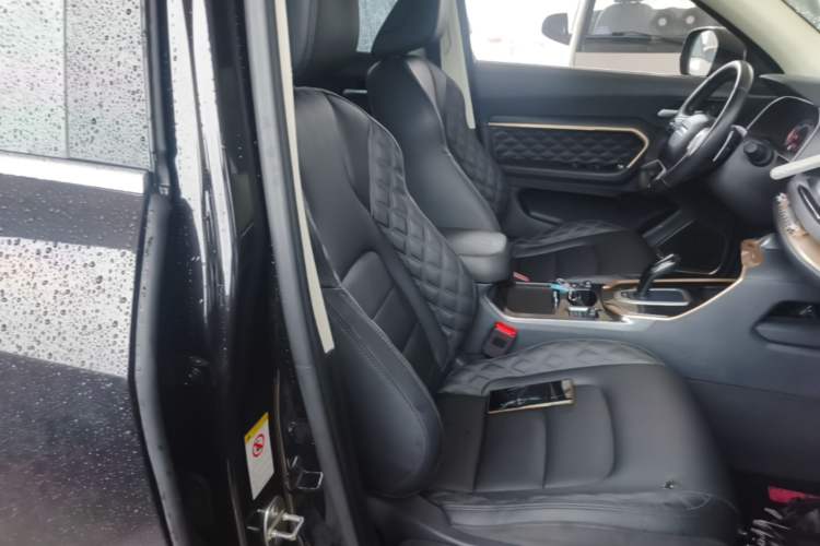 Used Haval H6 2021 1.5 GDIT Automatic Champion Edition Right Front Seat