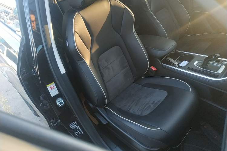 Used Haval H6 2021 National Trend Edition 1.5T Automatic Urban Version Right Front Seat