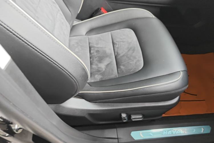Used Haval H6 2021 National Trend Edition 1.5 GDIT Automatic Ultra-Luxury Version Right Front Seat