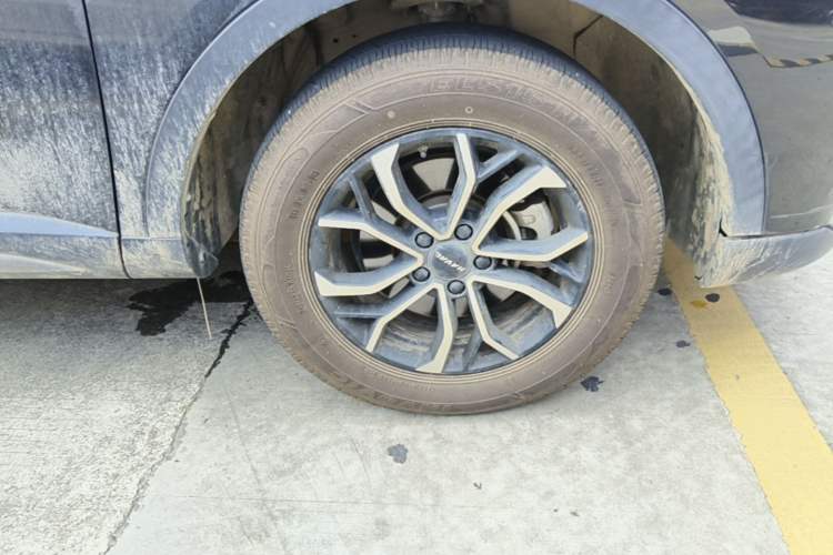 Used Haval H6 2021 National Trend Edition 1.5T Automatic Urban Version Right Front Wheel Hub