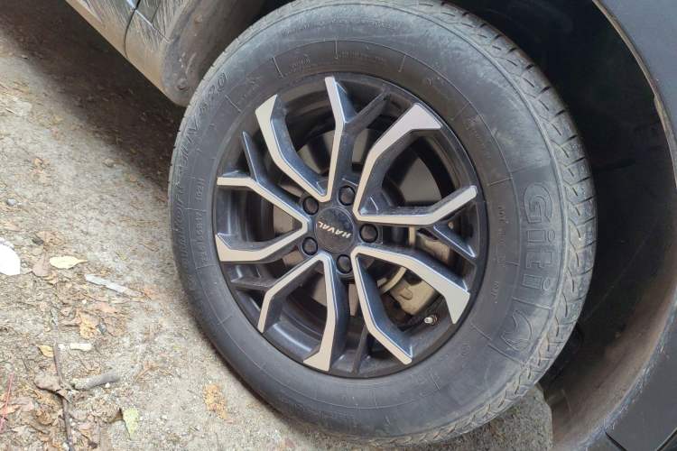 Used Haval H6 2021 National Trend Edition 1.5T Automatic Urban Version Right Front Wheel Hub