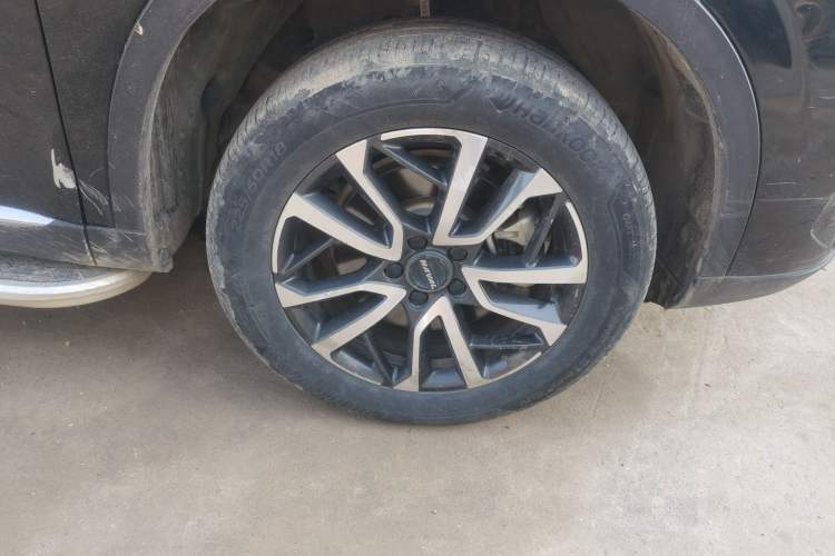 Used Haval H6 2021 3rd Generation 1.5T Automatic Two-Wheel Drive Max Right Front Wheel Hub