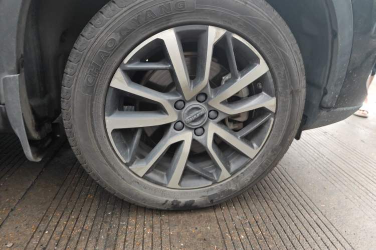 Used Haval H6 2021 3rd Generation 1.5T Automatic Two-Wheel Drive Max Right Front Wheel Hub