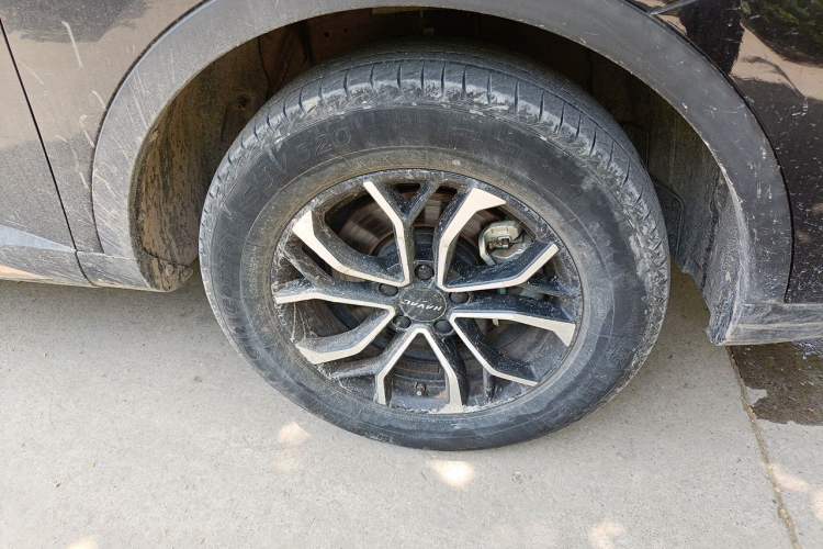 Used Haval H6 2021 National Trend Edition 1.5T Automatic Urban Version Right Front Wheel Hub